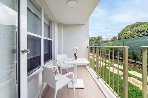 Coral Beach 107 2 Bedroom Condo