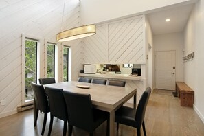 Condo, 2 habitaciones | Restaurantes