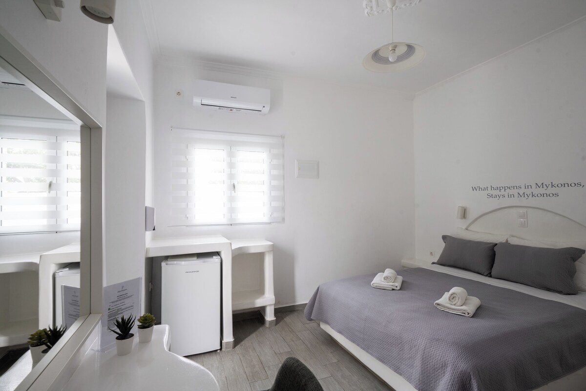 Budget Double room - R12