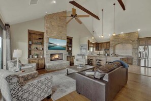 TV, fireplace, offices