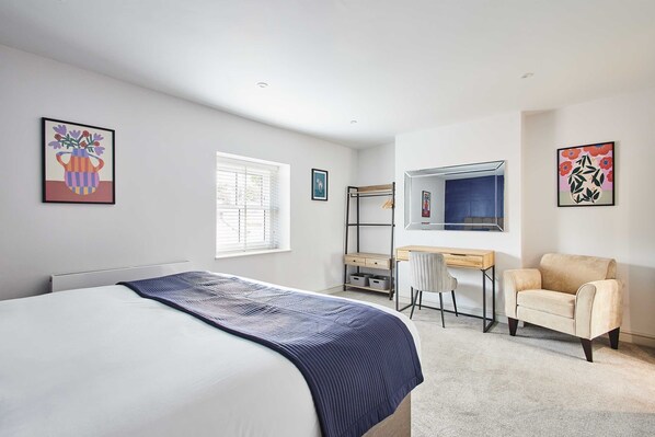 Casa | 2 habitaciones y escritorio 