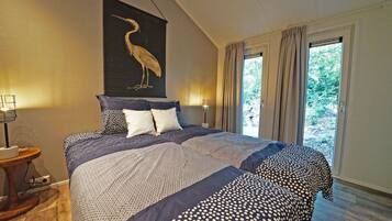 Chalet | 2 kamar tidur dan dilengkapi dengan perabotan berbeda-beda