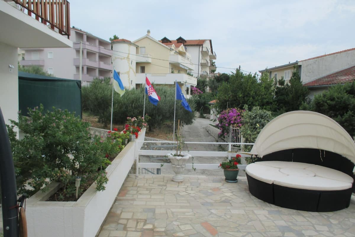 Villa (Standard Double Room with Balcony) | Exterior