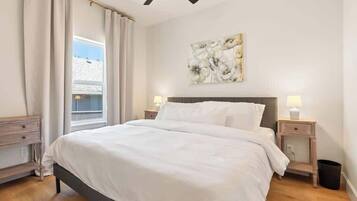 2 bedrooms, desk, iron/ironing board, travel cot