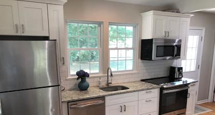 Adorable Bucks County Getaway