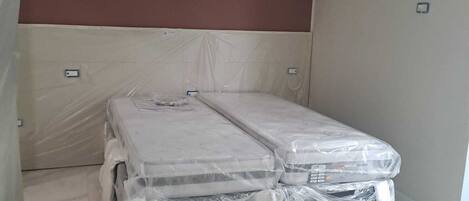 Superior Room | Desk, soundproofing, free WiFi