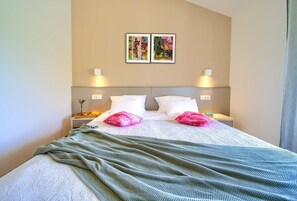 3 bedrooms, iron/ironing board, WiFi, bed sheets - Villa Adrimar in Risika (Risika)