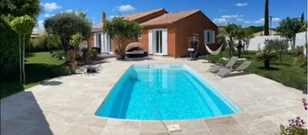 Villa with swimming pool, quiet, 3 bedrooms, Mediterranean garden 15 min Aix en Pce