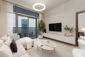 TV - Modern Living w/ Premium Amenities close to Marina (Dubai)