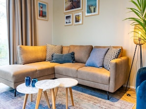 Living area - Chalet on a Holiday Park 3.5 km From the Beach (De Cocksdorp)