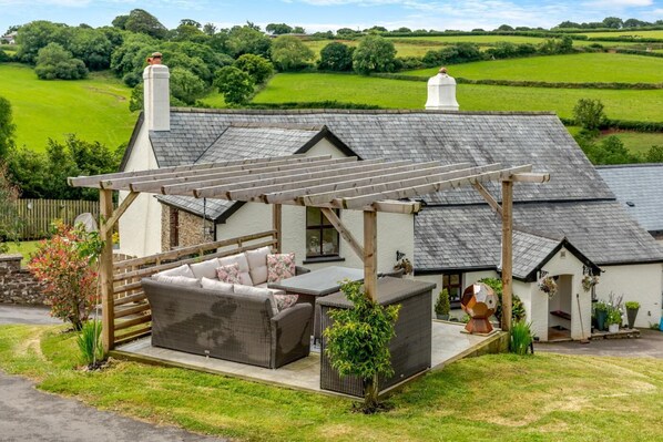 Terrace/patio - 1 Bed in Bideford (oc-o29701) (Bideford)