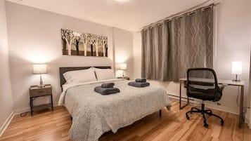 3 bedrooms, desk, iron/ironing board, WiFi