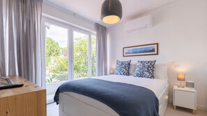 3 habitaciones, tabla de planchar con plancha y wifi gratis 