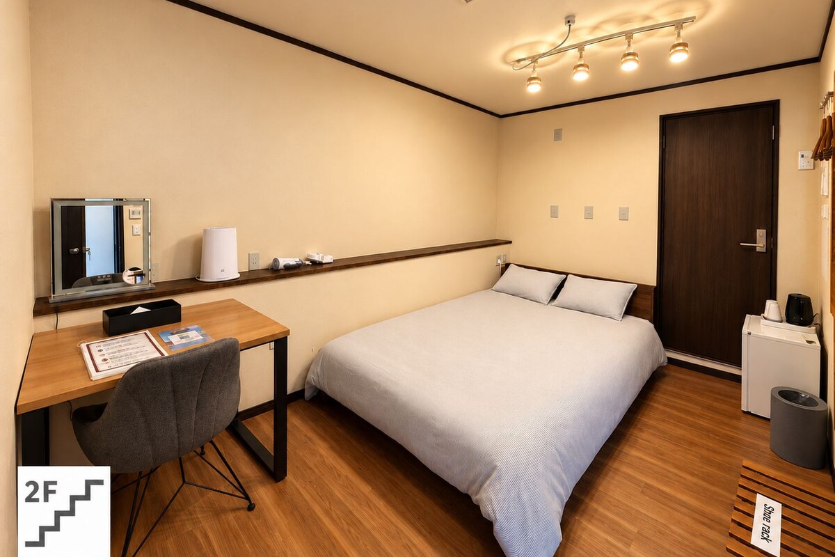 Chambre Double Standard, non-fumeur, salle de bains privée