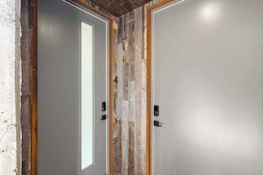 Interior - Zion Lofts Unit 4 Su (Springdale)