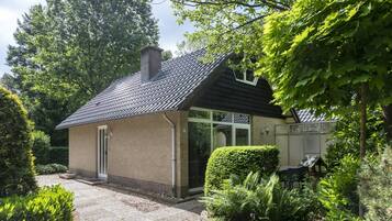 Bungalow | Exterior