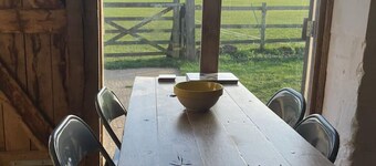 Cozy Studio at Crackstone Barns in Minchinhampton