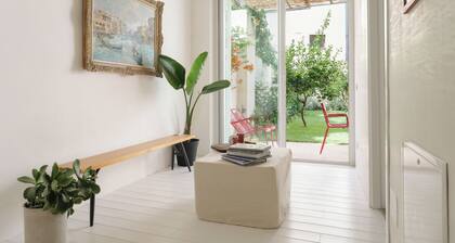 PugliaEclectic – A Modern Oasis in Puglia