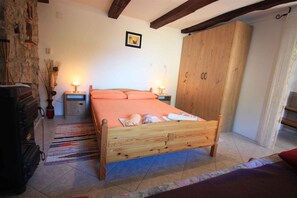 2 bedrooms, WiFi