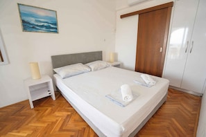 2 bedrooms, WiFi