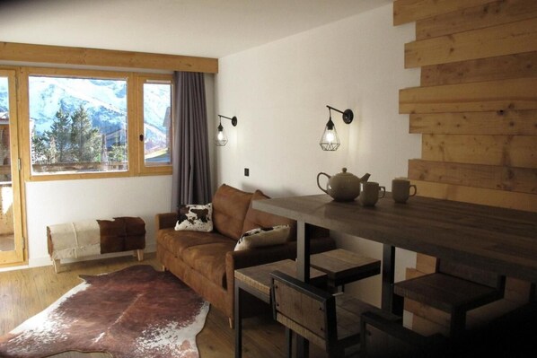 Living area - 10m from ski slopes, 2nd floor, balcony, tv, ski locker, 28m², Avoriaz (Avoriaz)