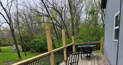 Peaceful, Quiet and Country with 2 bedrooms and WiFi, AC in marvelous Morrow