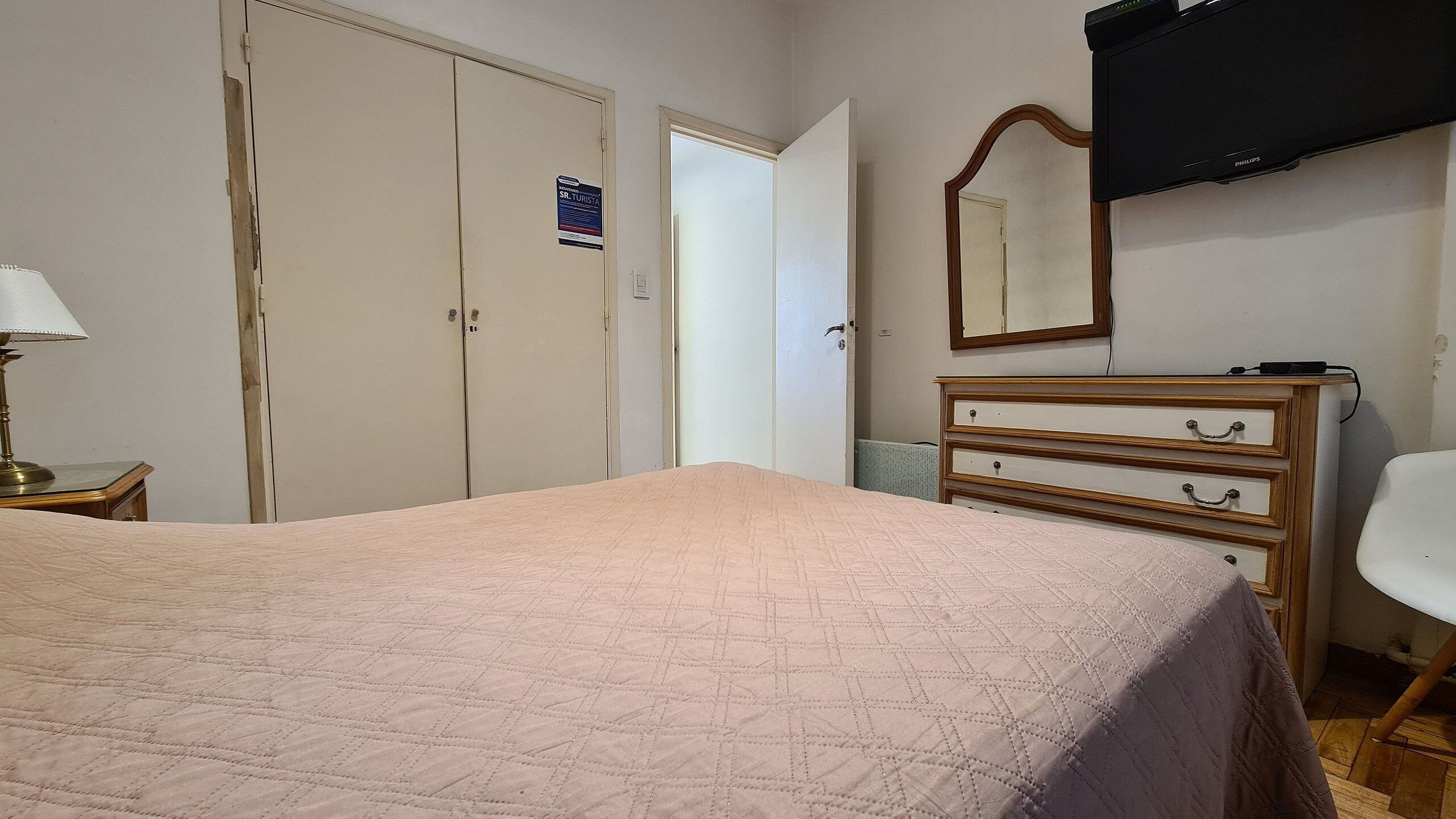 1 habitación y acceso a internet 