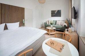 Travel crib, free WiFi, bed sheets - // Bismarck 1884 - B6 // (Norderney)