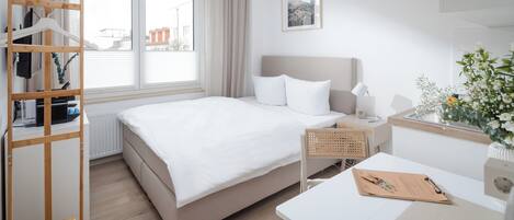 1 bedroom, free WiFi, bed sheets