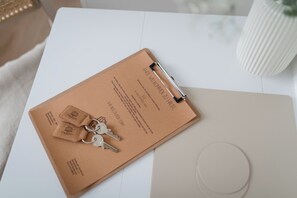 1 bedroom, free WiFi, bed sheets - // Bismarck 1884 - B07 // (Norderney)