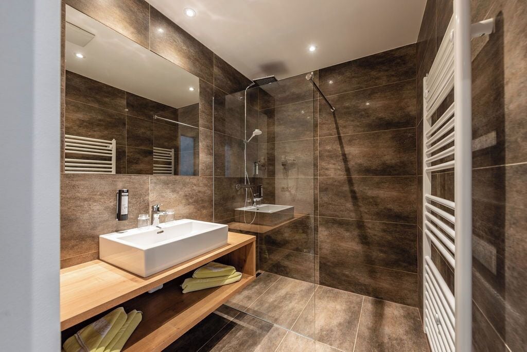 Grand Double Room | Bathroom