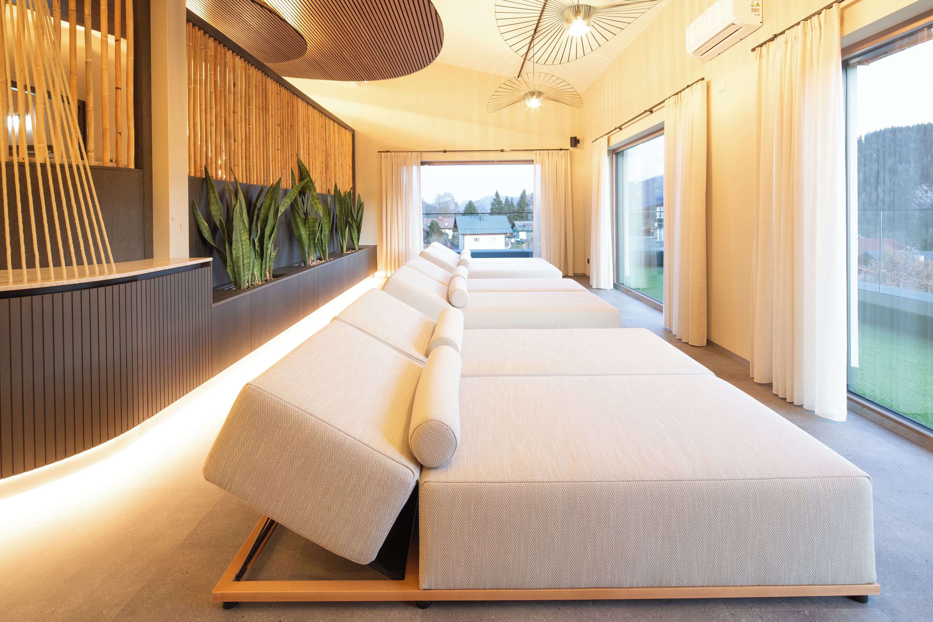 Sauna, Dampfbad, Massageanwendungen