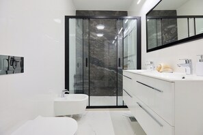 星評価なしの画像、3 / 25、ボタン