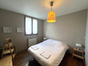 2 dormitorios y ropa de cama