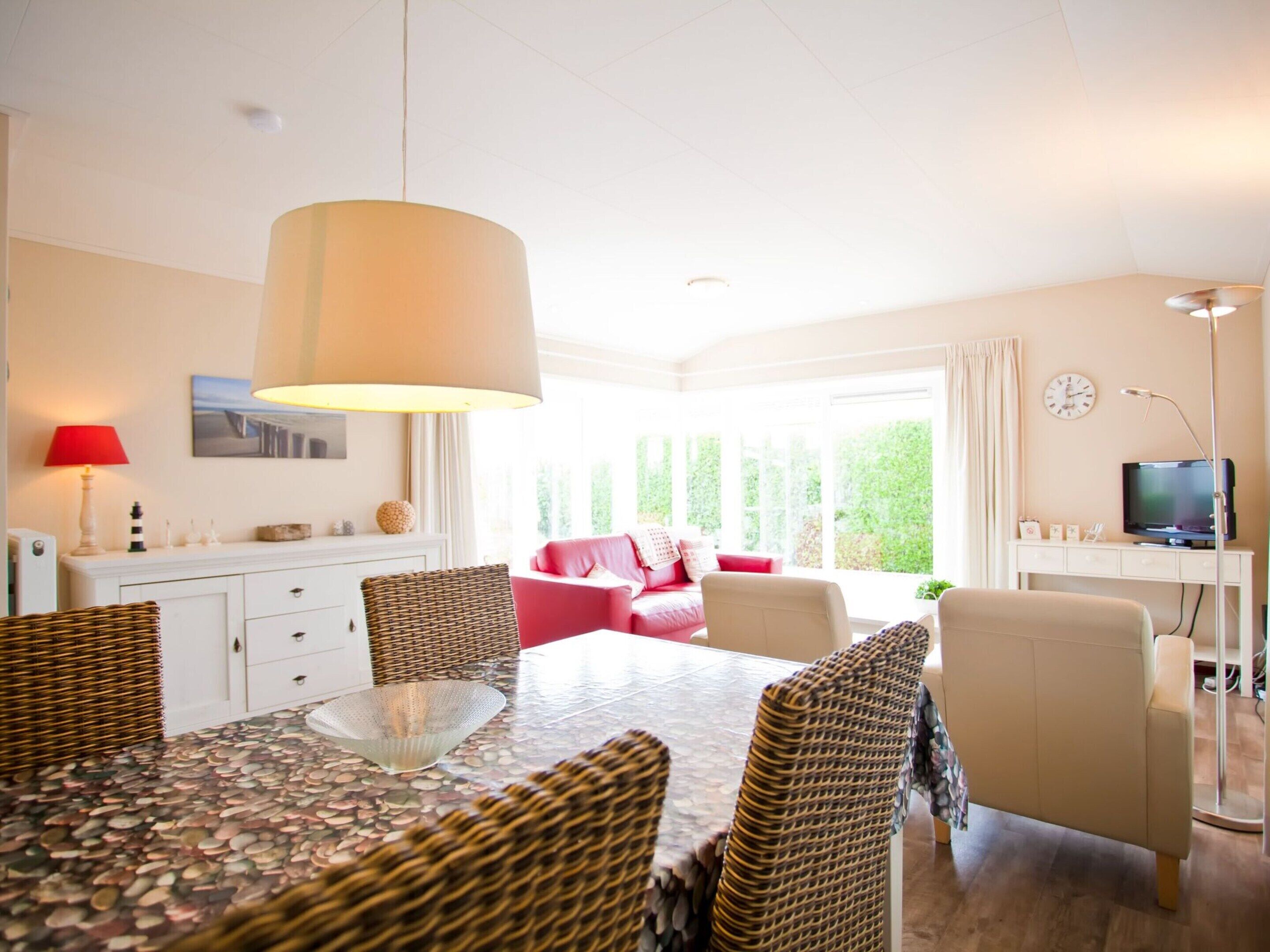 Chalet | Dining
