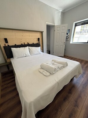 Desk, laptop workspace, free WiFi - Latibulemarin  (Ayvalik)