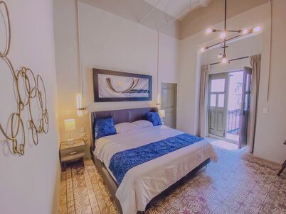 Cozy suite in nice Puebla with WiFi, best location and contemporary restoration
