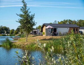 Chalet | Exterior - Modern Chalet in Kampen in Holiday Park (Kampen)