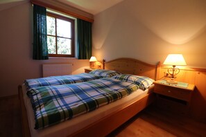 2 Schlafzimmer, Bügeleisen/Bügelbrett, Reisekinderbett, kostenloses WLAN