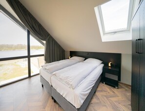 Huis | 5 slaapkamers, individueel gemeubileerd, beddengoed