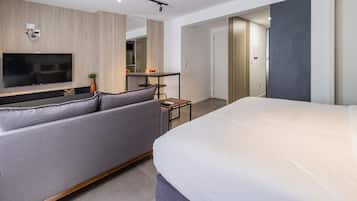 Apartment | Laptop workspace, WiFi (free)