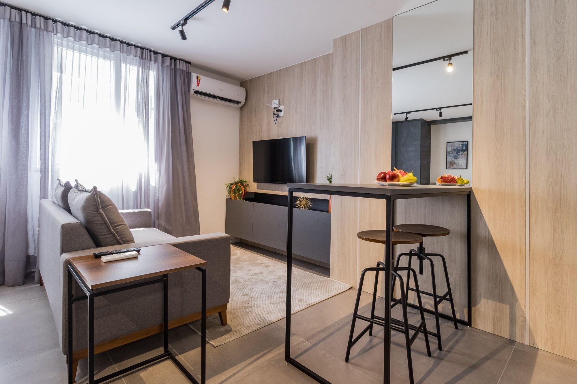 Apartment | Living area | 43-inch TV with digital channels, Netflix, streaming services