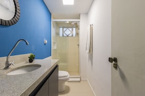 Apartment | Bathroom