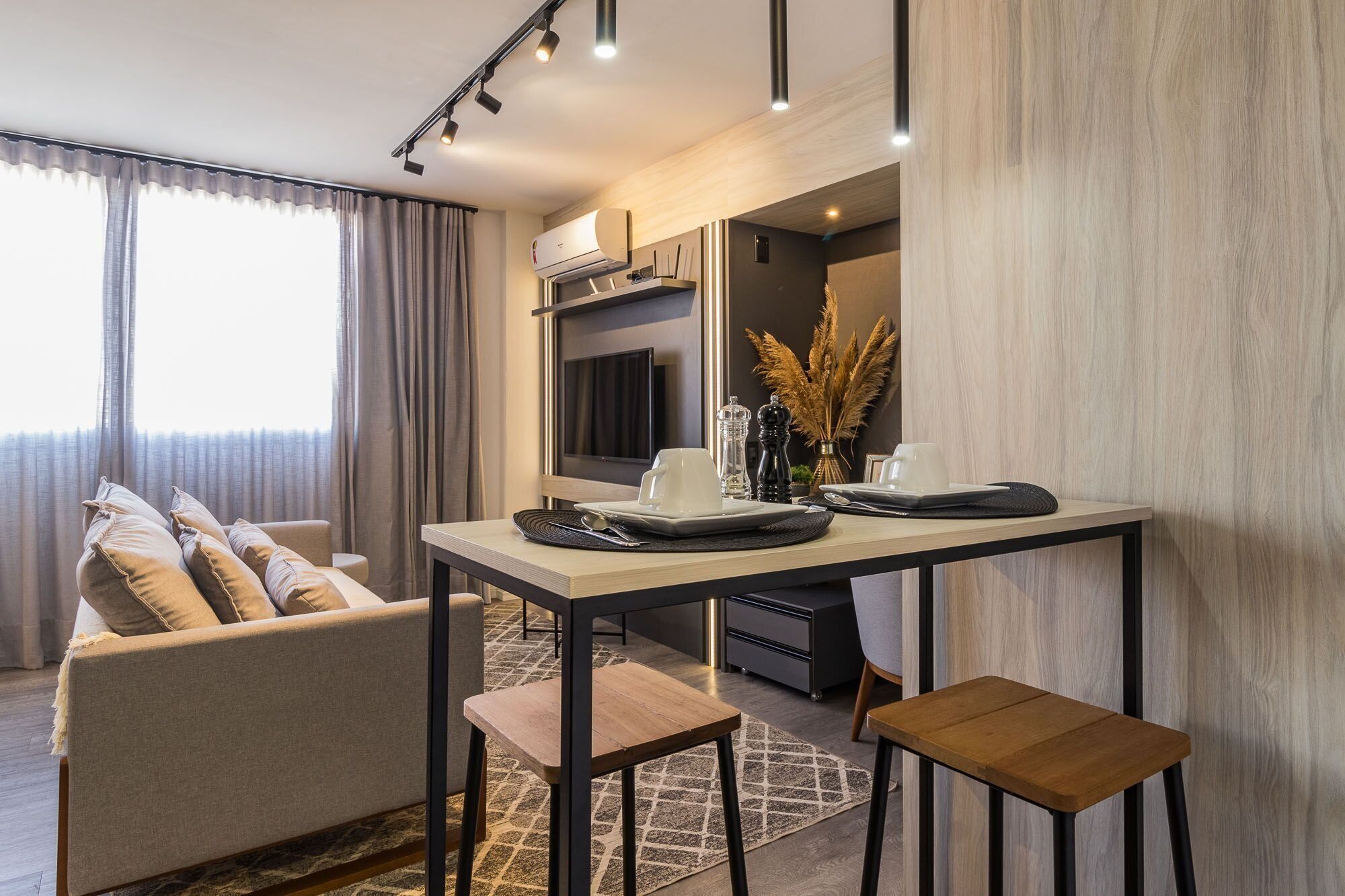 Apartemen | Area keluarga | Televisi 43-inci dengan saluran TV digital dan Netflix