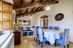 Cottage Tradition, vue jardin | Salle à manger