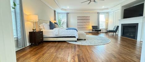 4 dormitorios, escritorio, tabla de planchar con plancha y wifi