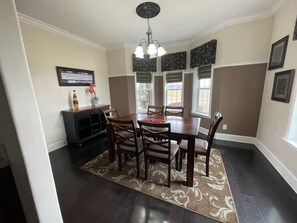 تناول الطعام