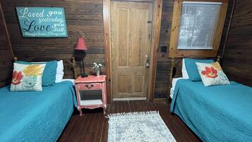 2 quartos, ferros/tábuas de passar roupa, Wi-Fi de cortesia