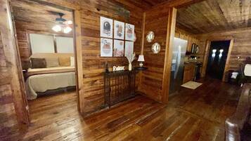 1 chambre, fer et planche Ă repasser, Wi-Fi gratuit