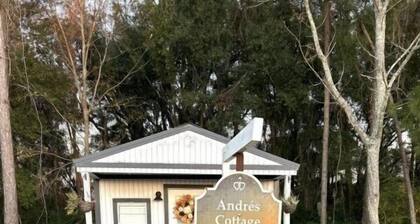 Pieni koti-Mökki-Oma kylpyhuone suihkulla-Andres Cottage